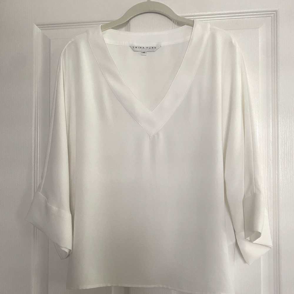 TRINA TURK V-Neck Blouse in Ivory
